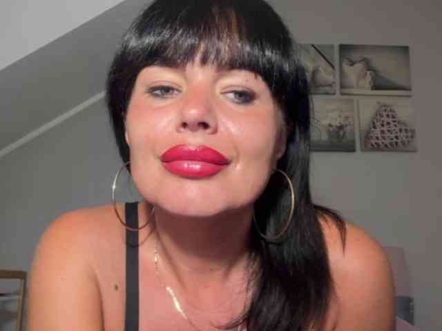 LUSTjenny webcam