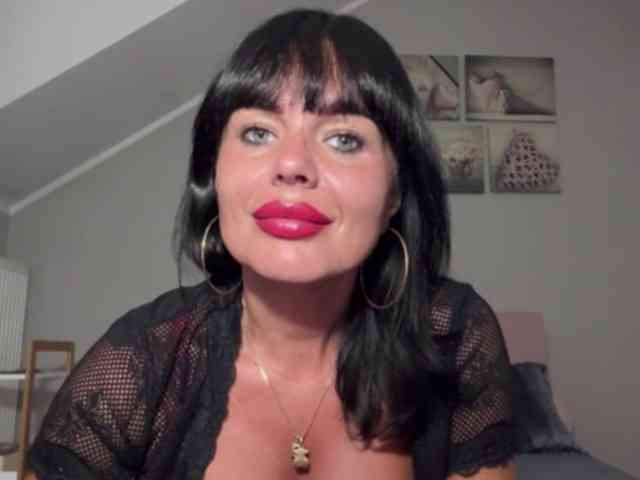 LUSTjenny webcam