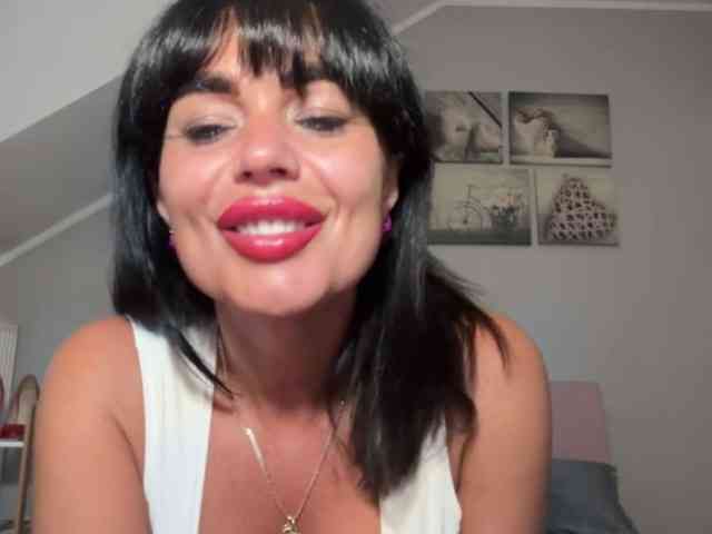 LUSTjenny webcam