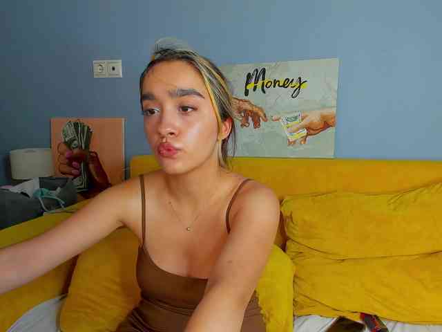 Barbara-Rogers webcam