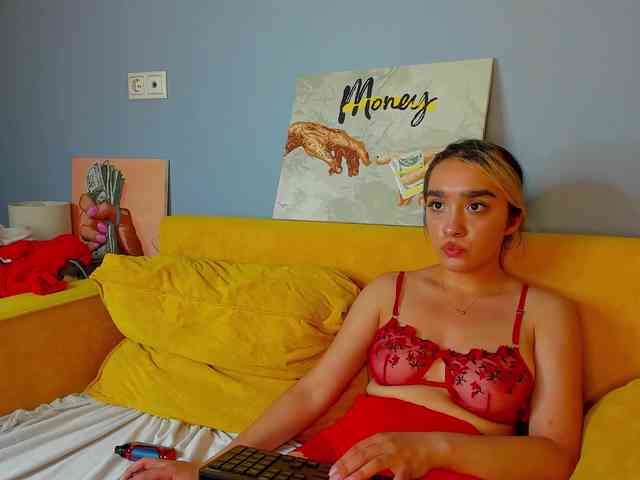 Barbara-Rogers webcam