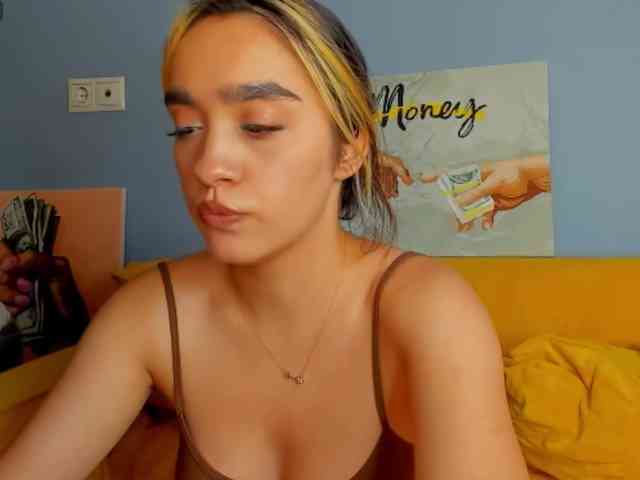 Barbara-Rogers webcam