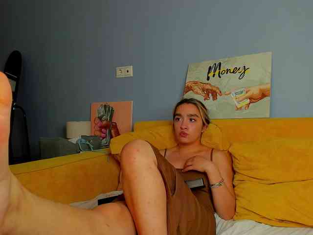 Barbara-Rogers webcam