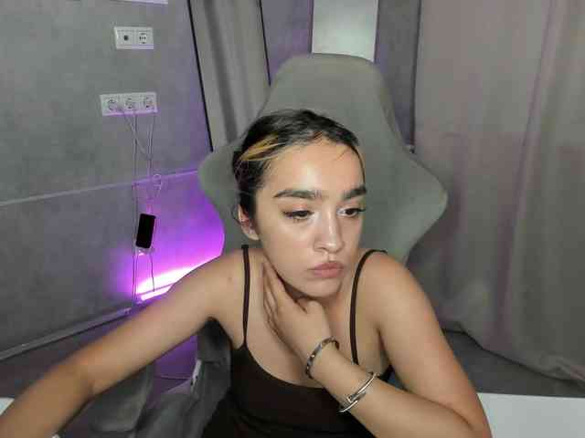 Barbara-Rogers webcam