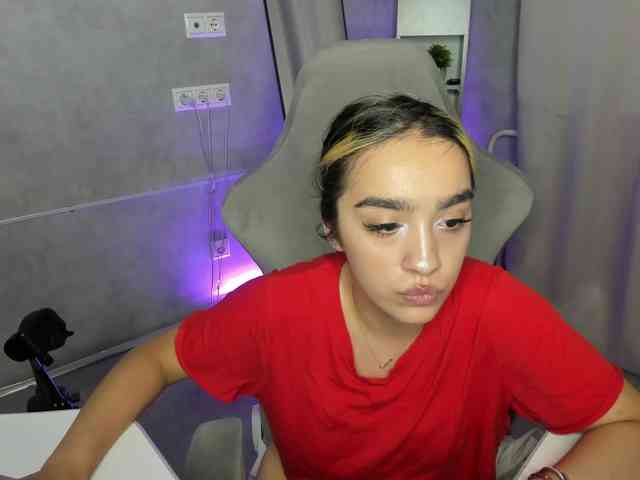Barbara-Rogers webcam
