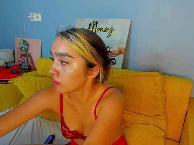 Barbara-Rogers webcam