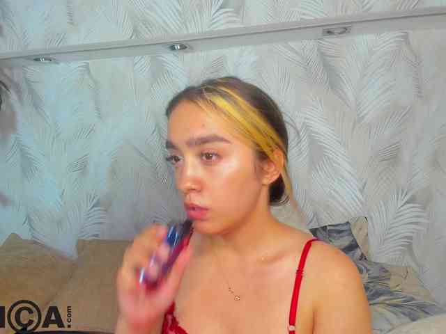 Barbara-Rogers webcam