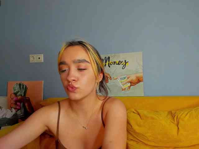 Barbara-Rogers webcam