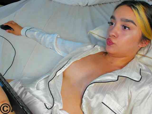 Barbara-Rogers webcam