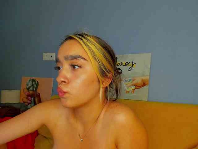 Barbara-Rogers webcam