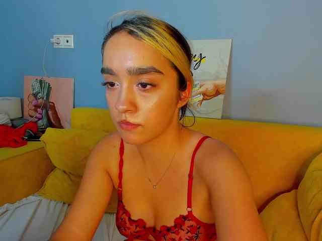 Barbara-Rogers webcam