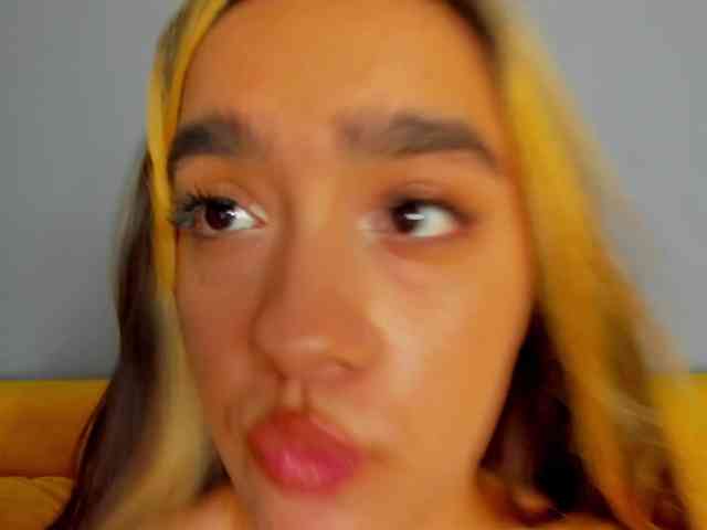 Barbara-Rogers webcam