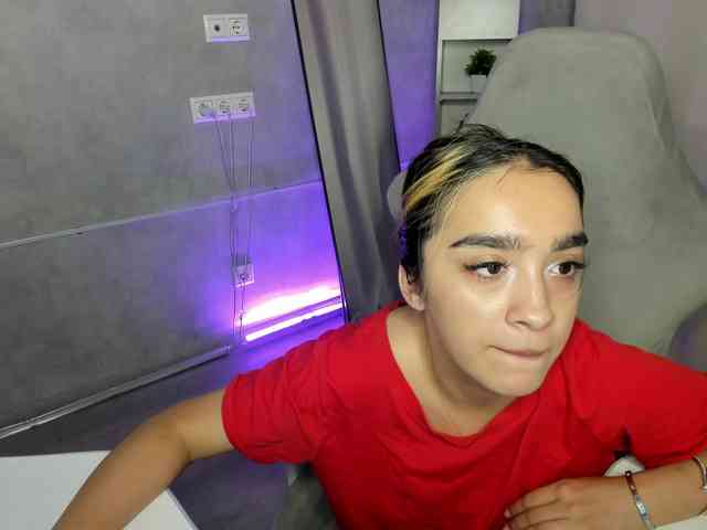 Barbara-Rogers webcam