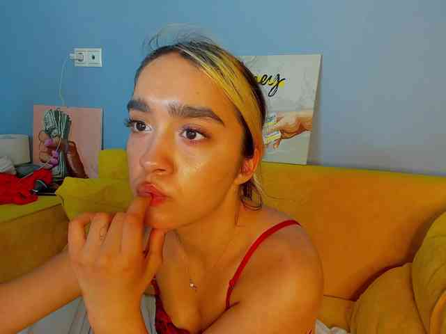 Barbara-Rogers webcam