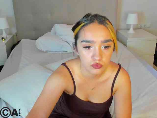 Barbara-Rogers webcam