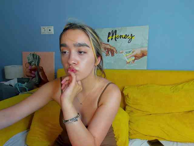 Barbara-Rogers webcam