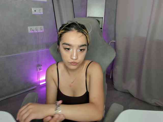 Barbara-Rogers webcam