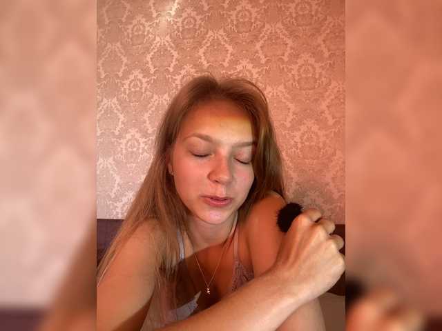 Viea live cam on BongaCams