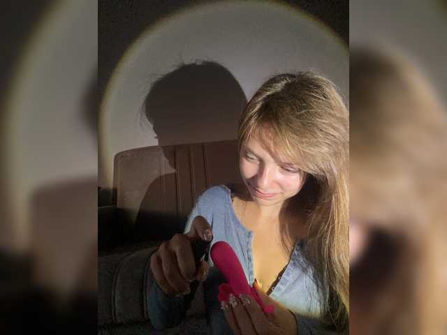 Viea live cam on BongaCams