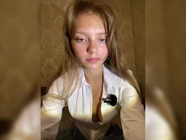 Viea live cam on BongaCams
