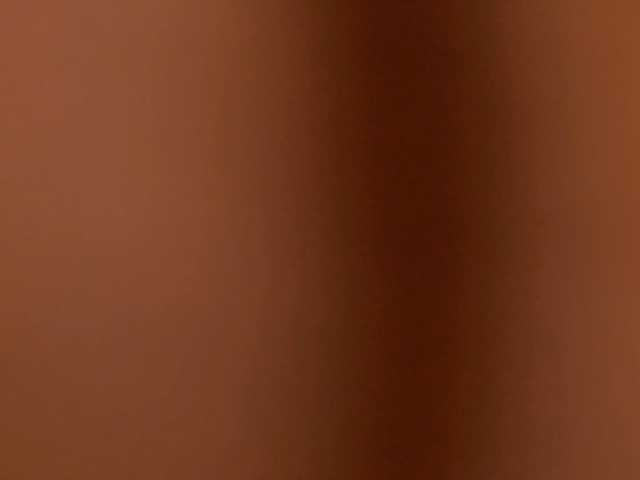 PureMadison, en directo ahora en BongaCams