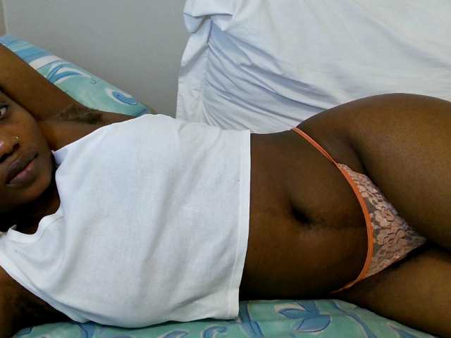 Sexybabyn live cam on BongaCams