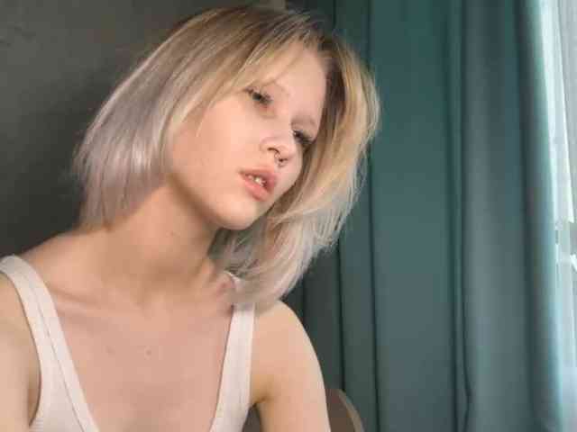 DestinyRubenfiel... Live Webcam on BongaCams