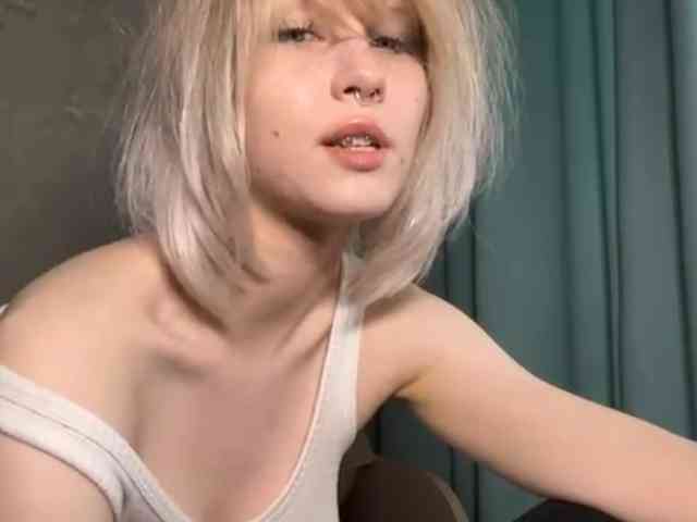 DestinyRubenfiel... Live Webcam on BongaCams