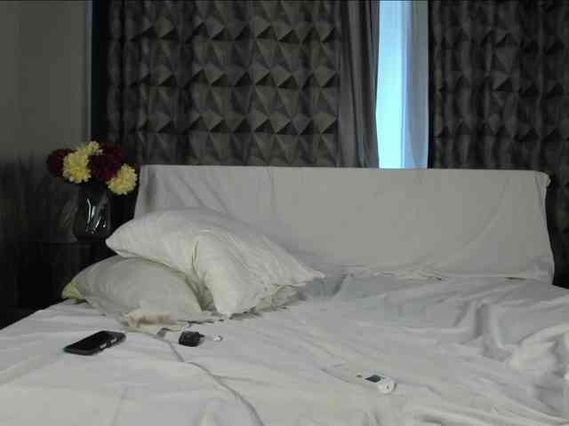CursedRosee836 webcam