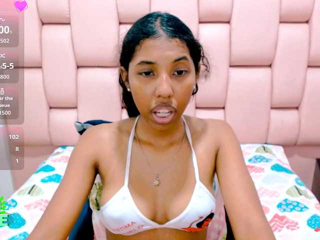scarletRose1 live cam on BongaCams