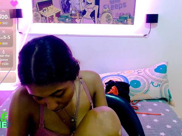 scarletRose1 live webcam show