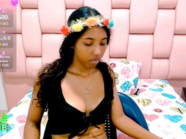 scarletRose1 live cam on BongaCams
