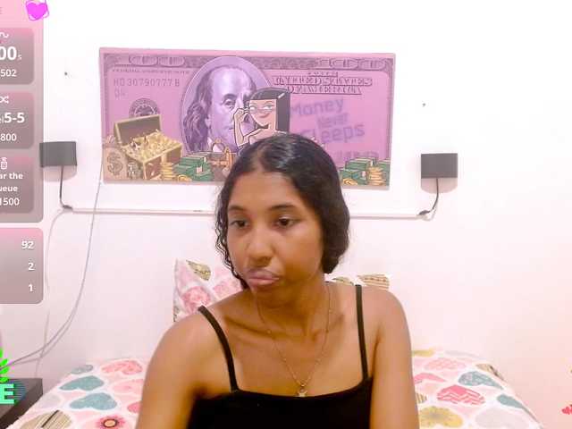 scarletRose1 live cam on BongaCams