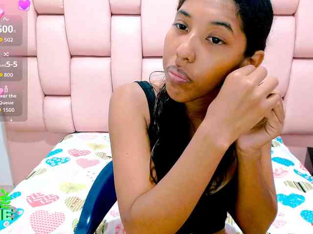 scarletRose1 webcam