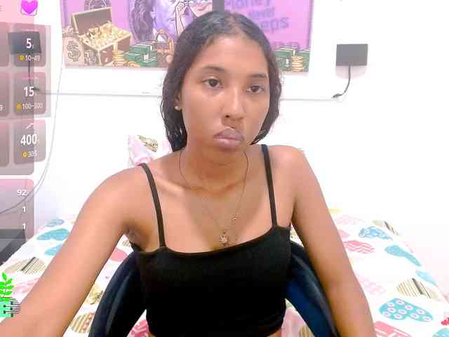 scarletRose1 webcam