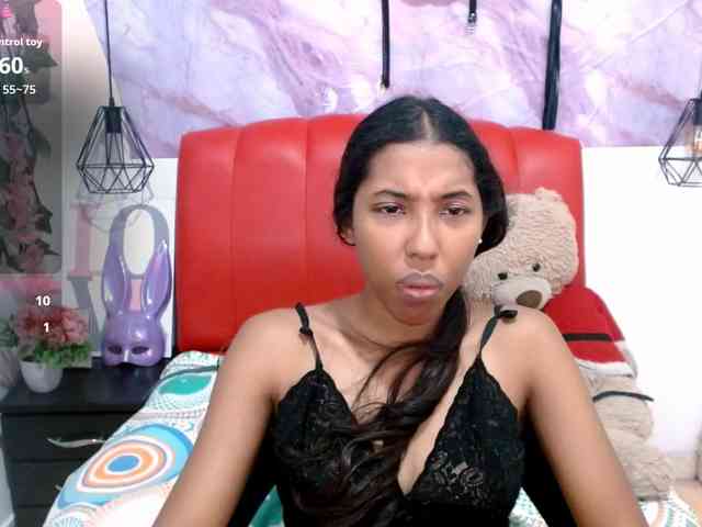 scarletRose1 webcam