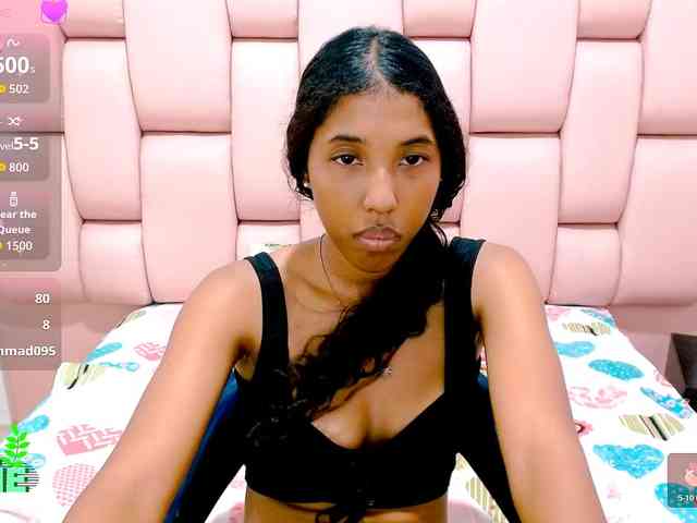 scarletRose1 webcam