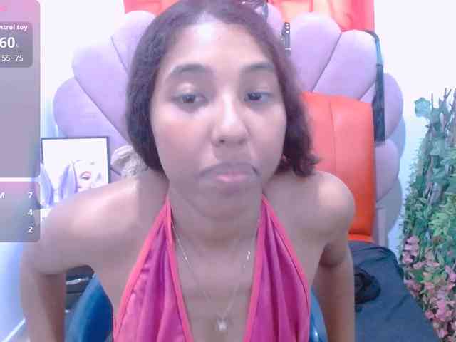 scarletRose1 webcam