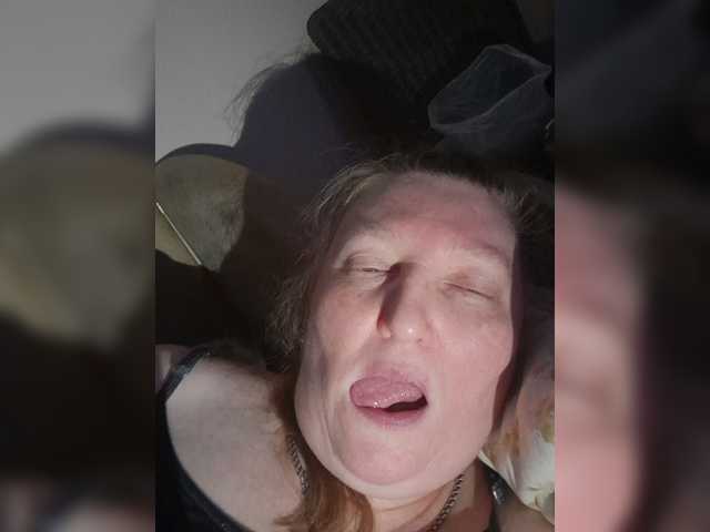 Monroqueen live cam