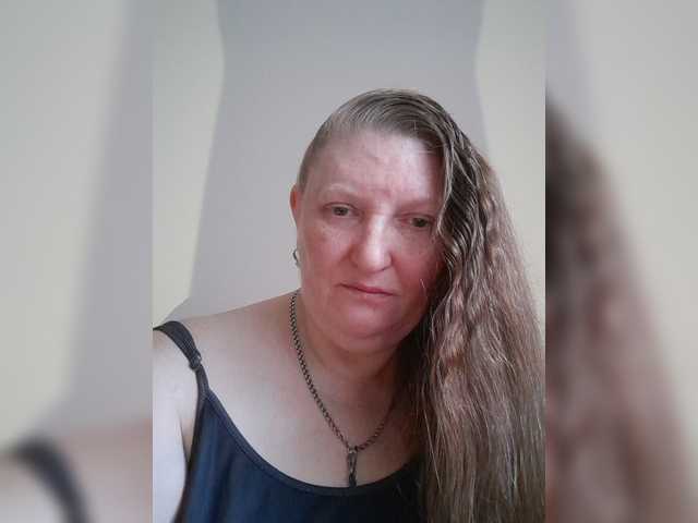 Monroqueen live webcam show