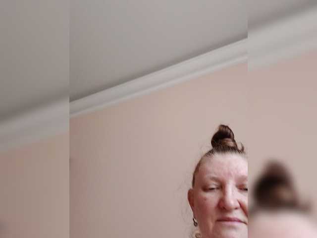 Monroqueen live cam