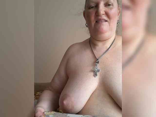 Monroqueen webcam