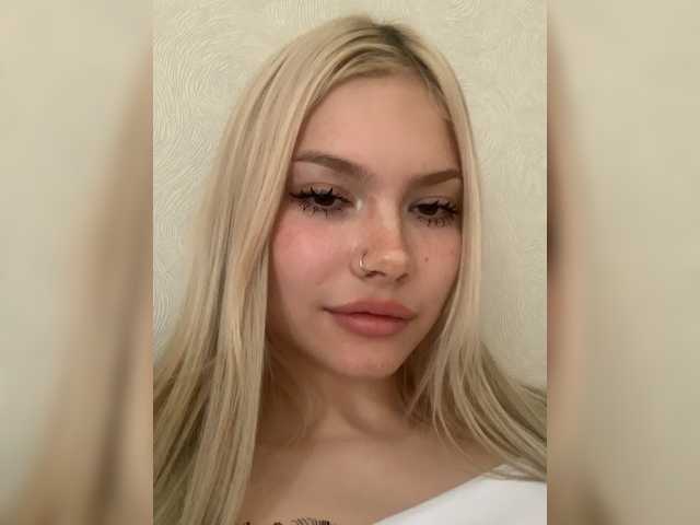 Annaxapka live cam on BongaCams