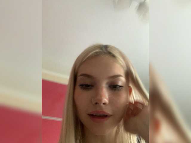 Annaxapka live cam on BongaCams