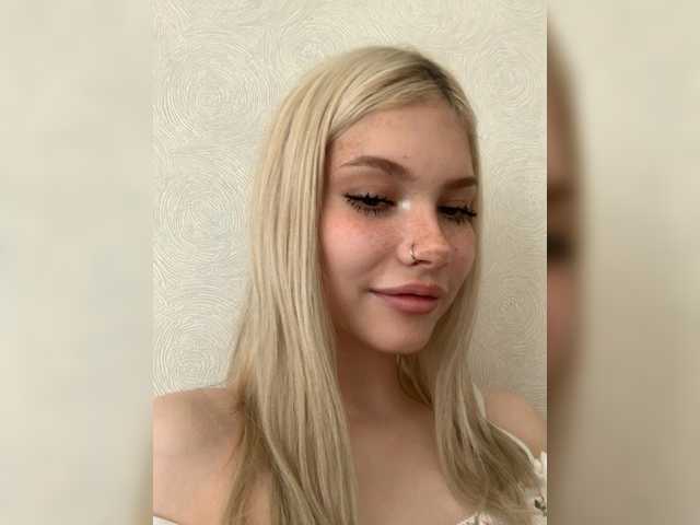 Annaxapka live cam on BongaCams