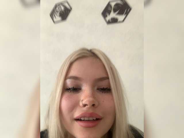Annaxapka live cam on BongaCams