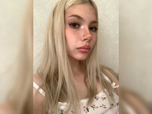 Annaxapka live cam on BongaCams