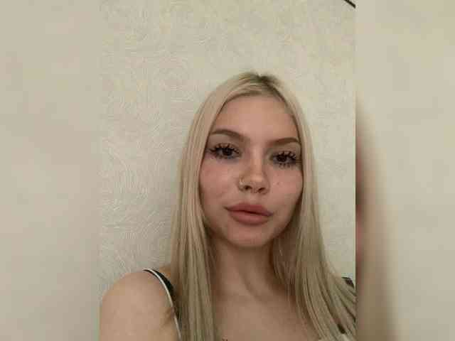Annaxapka Sex Cam Show