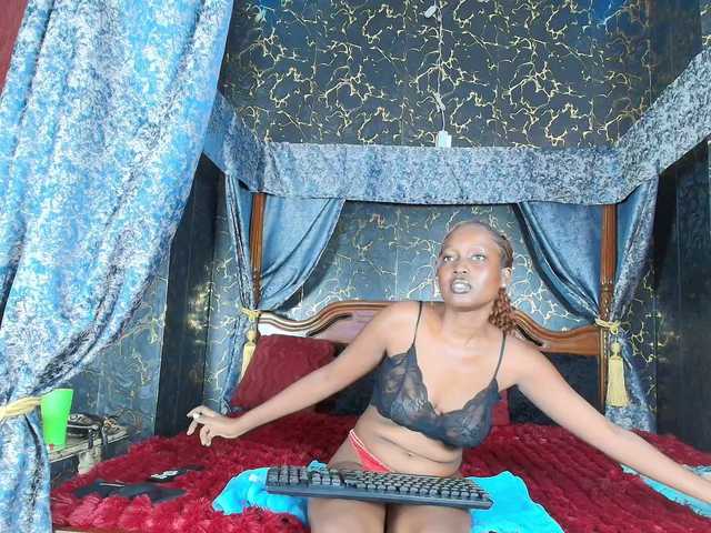 blackwildgoddexx live cam on BongaCams