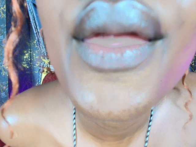 blackwildgoddexx live cam on BongaCams